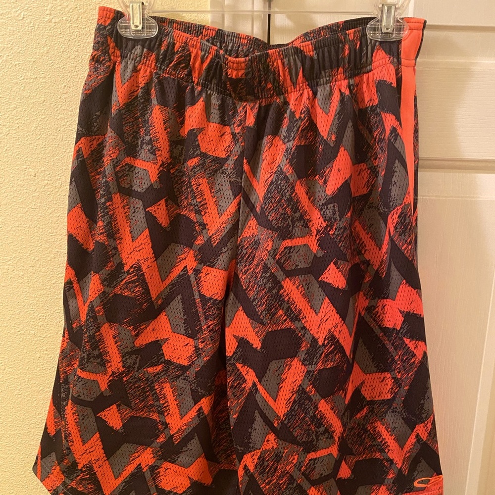 Champion Youth shorts size XL/TG (16-18) Orange/Black/Grey Fluorescent.